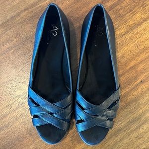 A2 by Aerosoles Fanatic Crisscross Peep Toe Flats, Size 10